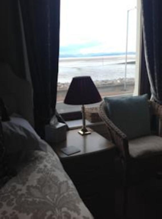 Hotel Yacht Bay View Morecambe Zimmer foto